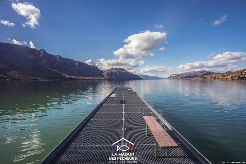 LA MAISON DES PECHEURS VIVIERS DU LAC